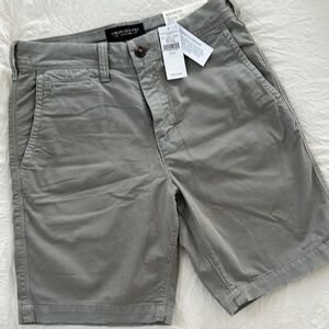 American Eagle Flex Shorts Slim Straight Gray Size 26 Waist